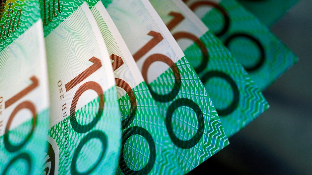 Australia 'not alone' in stagnant wages