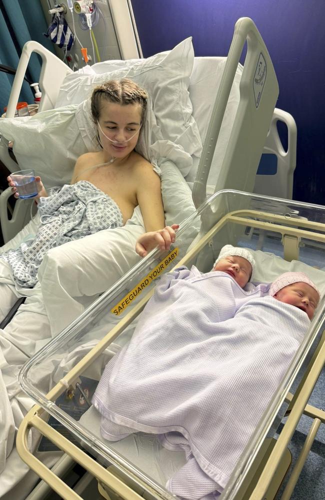 She was told baby A would be born first but that wasn’t the case. Picture: @thewardtwins24 / CATERS