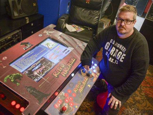 Vintage gamer first to be charged under crime gang pokies laws