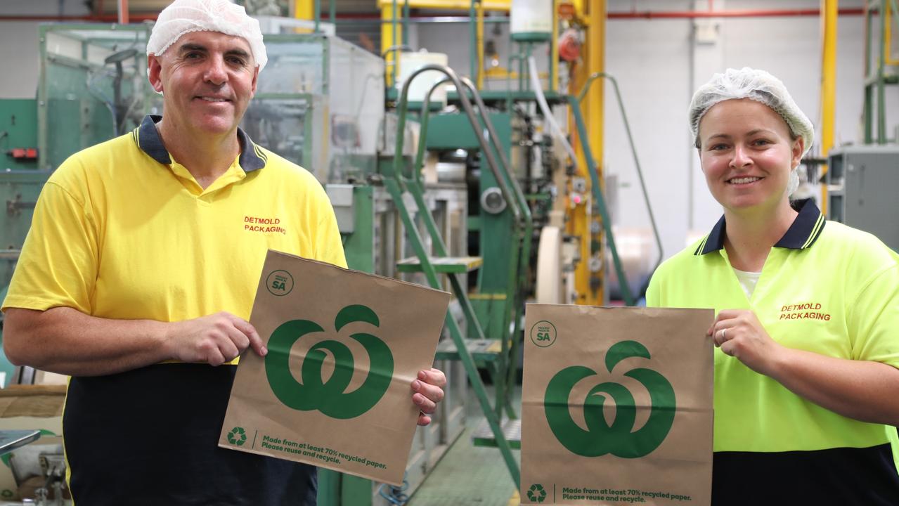 Detpak employees with the new Woolworths 'Made in Aus' 20c paper bags. Picture: Supplied.