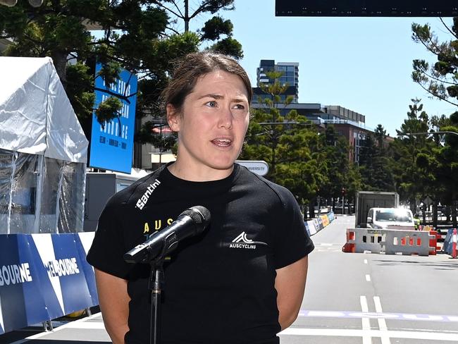 GEELONG, AUSTRALIA - JANUARY 27: (L-R) Michael Matthews of Australia and Team Jayco Alula, Chloe Hosking of Australia and Australian National Team and Cadel Evans of Australia Ex- Pro-cyclist attend to the media press during the 7th Cadel Evans Great Ocean Road Race 2023 - Previews / #CadelRoadRace / on January 27, 2023 in Geelong, Australia. (Photo by Tim de Waele/Getty Images)