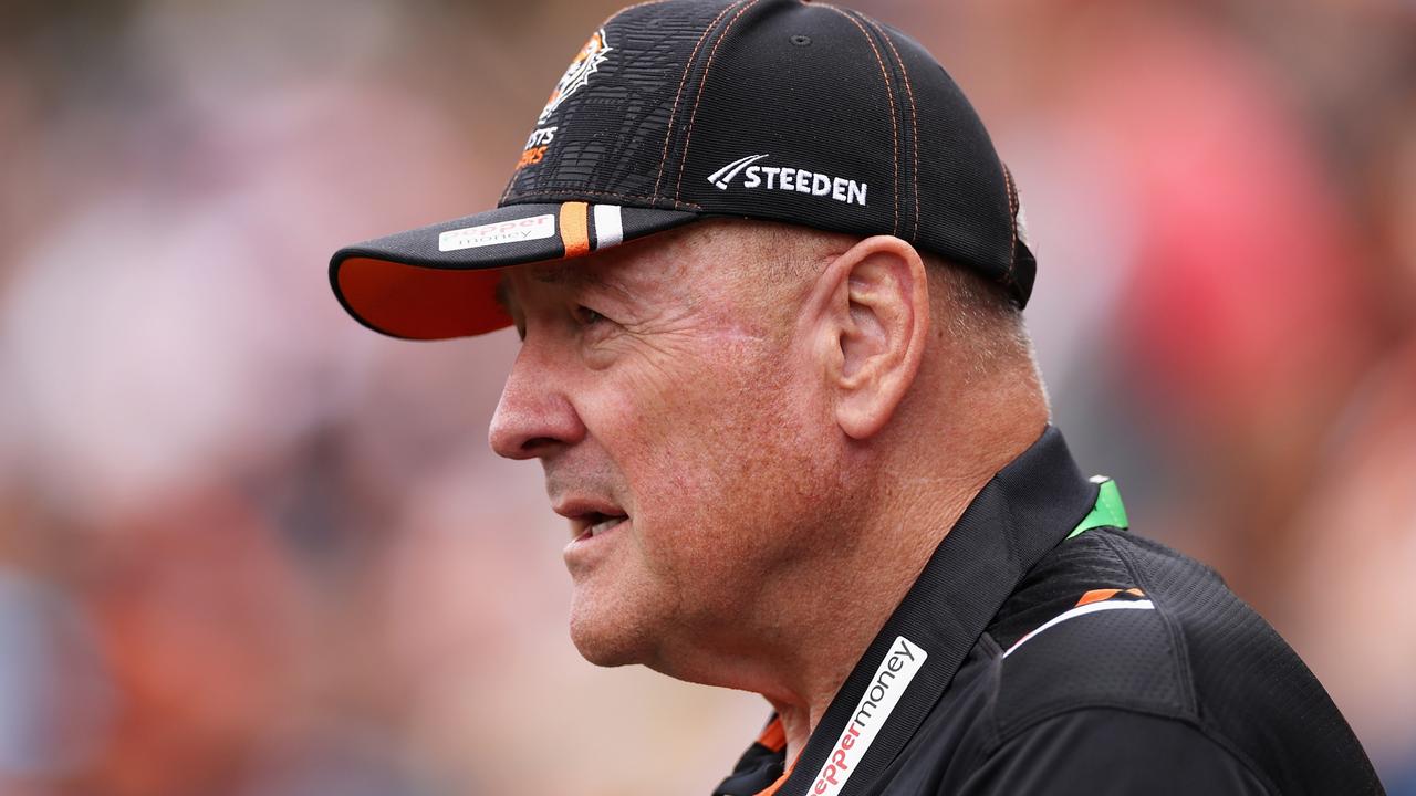 SYDNEY, AUSTRALIA - MARCH 12: Tigers coach Tim Sheens watches players warm up during the round two NRL match between Wests Tigers and Newcastle Knights at Leichhardt Oval on March 12, 2023 in Sydney, Australia. (Photo by Cameron Spencer/Getty Images)