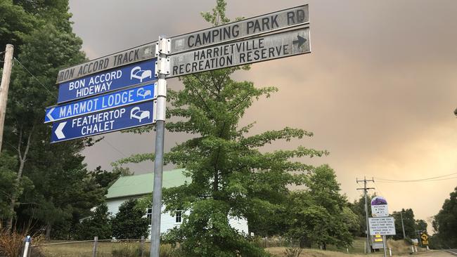 Fire is moving towards small towns in Victoria's alpine region. Picture: Remy Varga