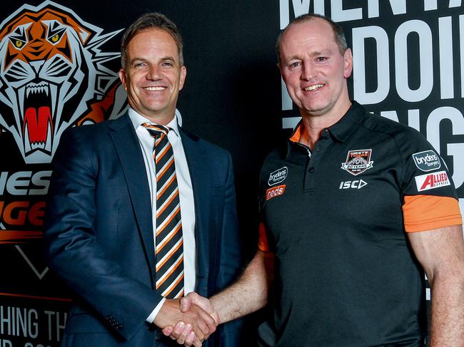 Wests Tigers' CEO Justin Pascoe (left) and Wests Tigers' new coach Michael Maguire (right) are seen at a Tigers press conference in Sydney, Monday, November 19, 2018. (AAP Image/Brendan Esposito) NO ARCHIVING