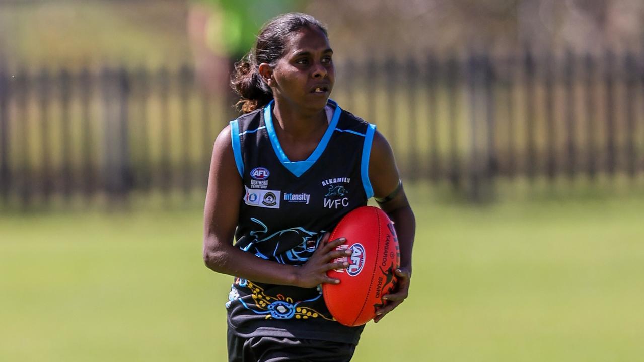 Gabrielle King has been one of the best of the 2023 CAFL season playing for Alkamilya. Picture: Charlie Lowson / AFLNT Media