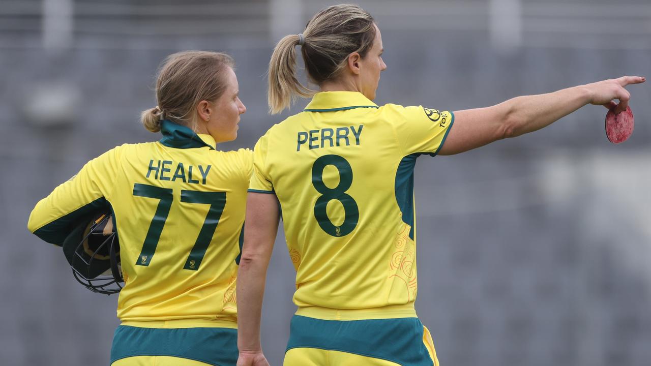 Captain Alyssa Healy (left) will have at least eight bowling options at her disposal in each game during Australia’s tour of Bangladesh this month. Picture: Abhishek Chinnappa / Getty Images