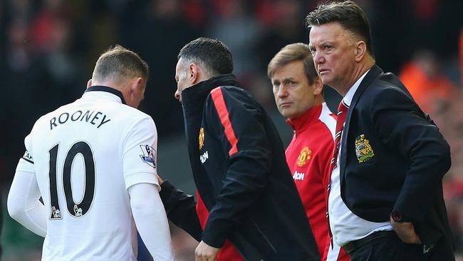 Van Gaal speaks on United player unrest