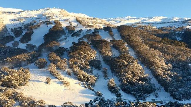 There’s literally no ski mountain half as big as Thredbo in Australia. The Top 2 Bottom follows Australia’s longest run, the 3.7km Super Trail, most of which you can see in this picture.