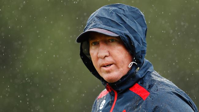 SYDNEY, AUSTRALIA - MARCH 16: Roosters coach, Trent Robinson looks on during a Sydney Roosters NRL training session at Kippax Lake on March 16, 2020 in Sydney, Australia. (Photo by Brendon Thorne/Getty Images)