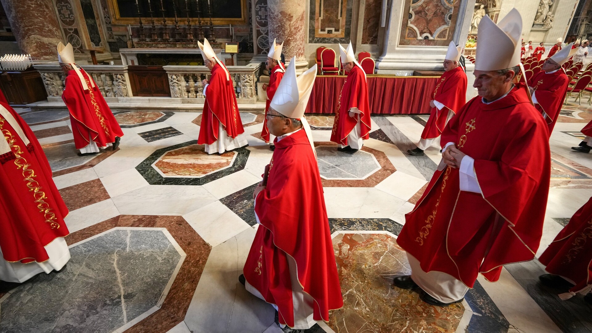 Secretive election to pick next Pope nears