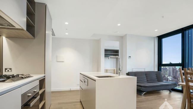 A two-bedroom, two-bathroom rental apartment at 6005/462 Elizabeth St, Melbourne, in the seat of Melbourne has been listed furnished for $890 a week. An average tenant in Melbourne contributes 34.44 per cent of their wage towards rent.