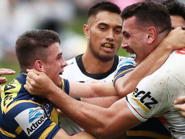 PENRITH, AUSTRALIA - MARCH 17: Reagan Campbell-Gillard of the Panthers scuffles with Reed Mahoney of the Eels during the round one NRL match between the Penrith Panthers and the Parramatta Eels at Panthers Stadium on March 17, 2019 in Penrith, Australia. (Photo by Matt King/Getty Images)