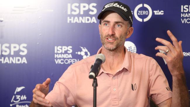 Geoff Ogilvy has revealed details of a fiery meeting with the PGA.