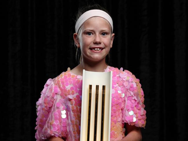 MELBOURNE, AUSTRALIA - FEBRUARY 03: Woolworths Cricket Blaster of the Year, Frankie Mountney poses during the 2025 Cricket Australia Awards at Crown Palladium on February 03, 2025 in Melbourne, Australia. (Photo by Graham Denholm/Getty Images for Cricket Australia)