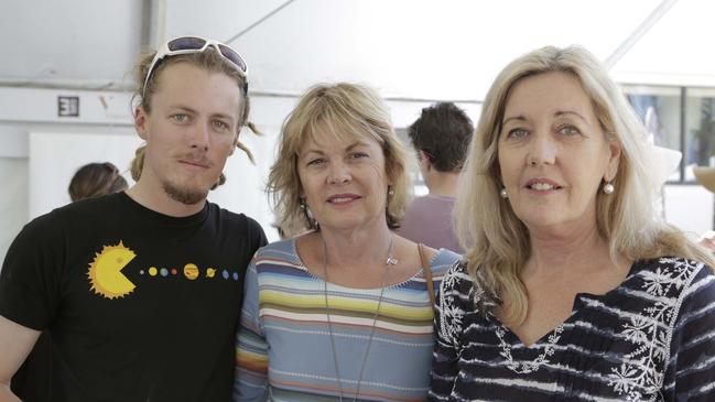 Rhy Manion, Margaret Manion and Lesley Molloy at the Capricorn Food & Wine Festival