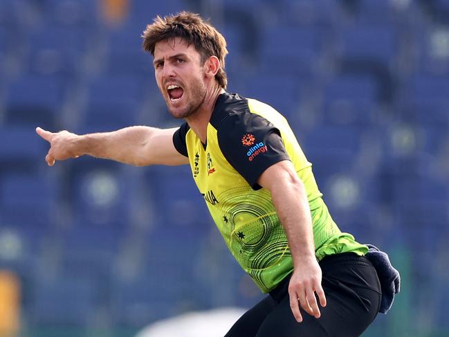 Marsh bowled for the first time in the World Cup in Australia’s clash with the West Indies. (Photo by Francois Nel/Getty Images)