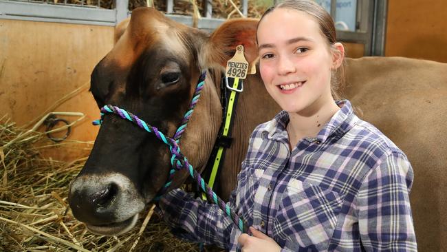 Melbourne Royal Show, Flemington, Zara White, 13, from Ascot Vale,   Picture Yuri Kouzmin