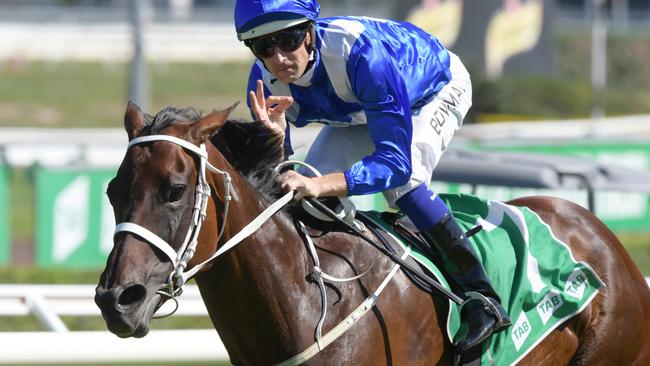 Winx Wins, Takes Black Caviar’s Group 1 Crown With Chipping Norton 