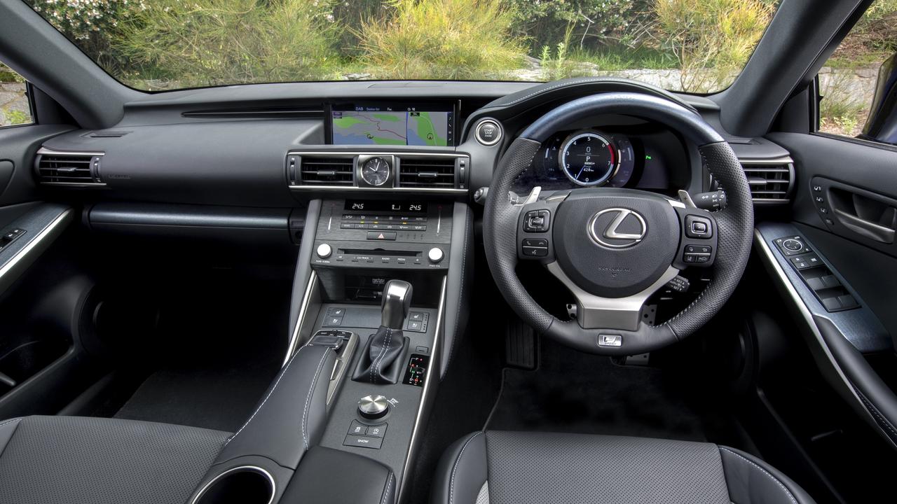 Lexus IS300 Black Line: review, price, rating, features, engine ...