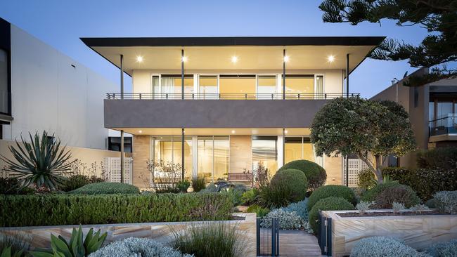 This home makes great use of its indoor and outdoor space. Pic: supplied.