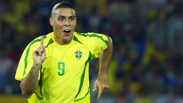 Brazil striker Ronaldo admits to being the father of a five-year-old