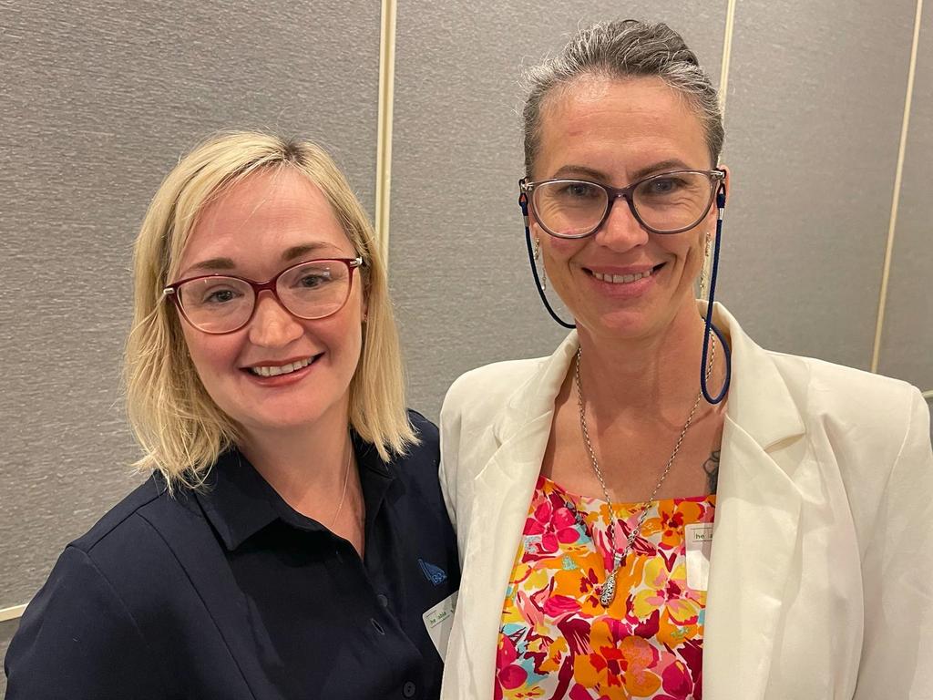 Rosie Thorp, Deni Knuth