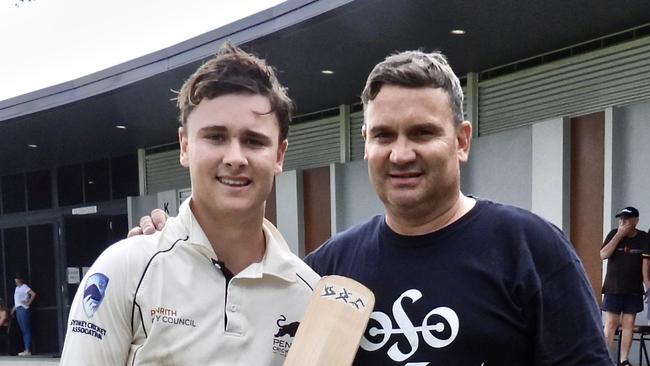 Tyran and Glen Liddiard at the Penrith game. Pic: Barry Clarence