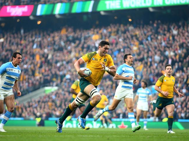 An intercept from Rob Simmons opened the scoring early for the Wallabies.