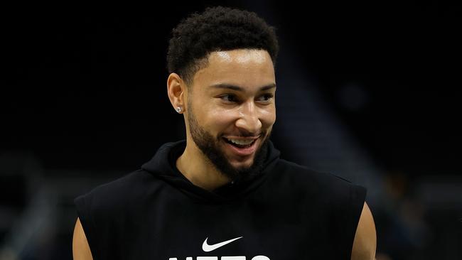MILWAUKEE, WISCONSIN - OCTOBER 26: Ben Simmons #10 of the Brooklyn Nets warms up before the game against the Milwaukee Bucks at Fiserv Forum on October 26, 2022 in Milwaukee, Wisconsin. NOTE TO USER: User expressly acknowledges and agrees that, by downloading and or using this photograph, User is consenting to the terms and conditions of the Getty Images License Agreement.   John Fisher/Getty Images/AFP