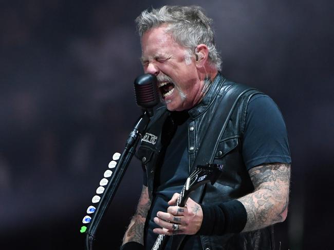 LAS VEGAS, NEVADA - NOVEMBER 26:  Singer/guitarist James Hetfield of Metallica performs during a stop of the band's WorldWired Tour at T-Mobile Arena on November 26, 2018 in Las Vegas, Nevada.  (Photo by Ethan Miller/Getty Images)