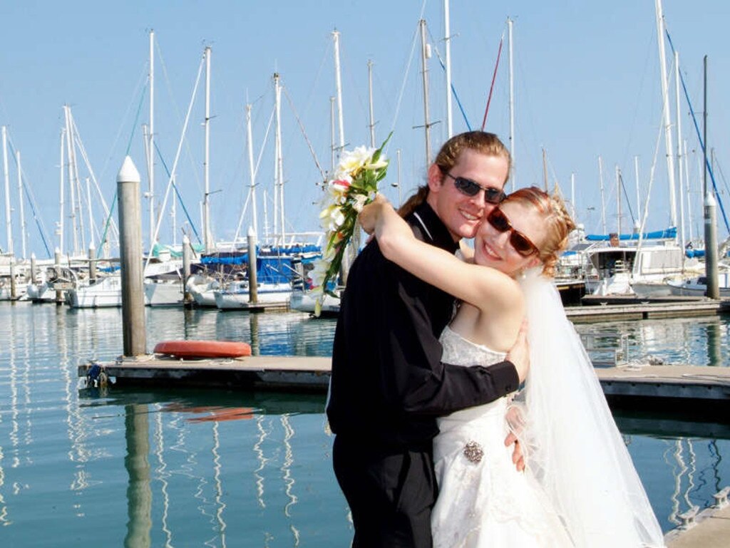 Dion Cherry and Sheena Batchelor were married in Hervey Bay on February 25, 2007.