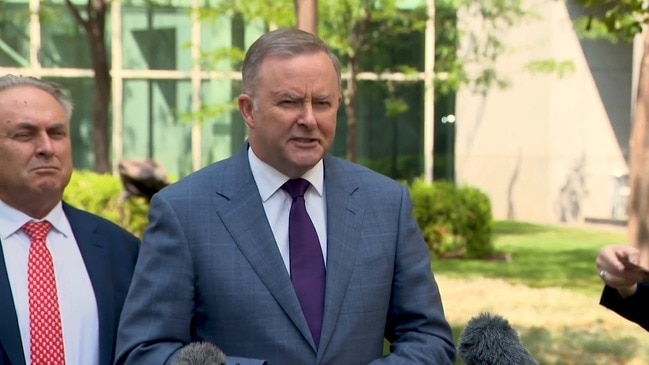 Albanese plans a 'sports rorts' senate inquiry