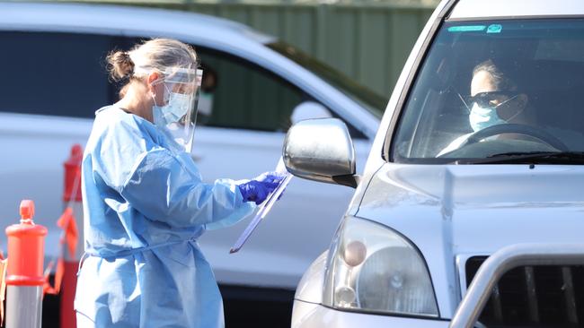 Sunshine Coast residents line up for Covid testing at Maroochydore after a miner from Bli Bli tested positive to the Delta strain. Picture: Lachie Millard