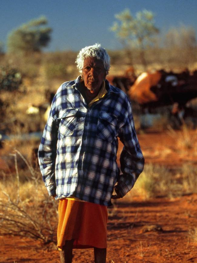 Photograph of Aboriginal artist Minnie Pwerle. Picture: Marianne Lacey.