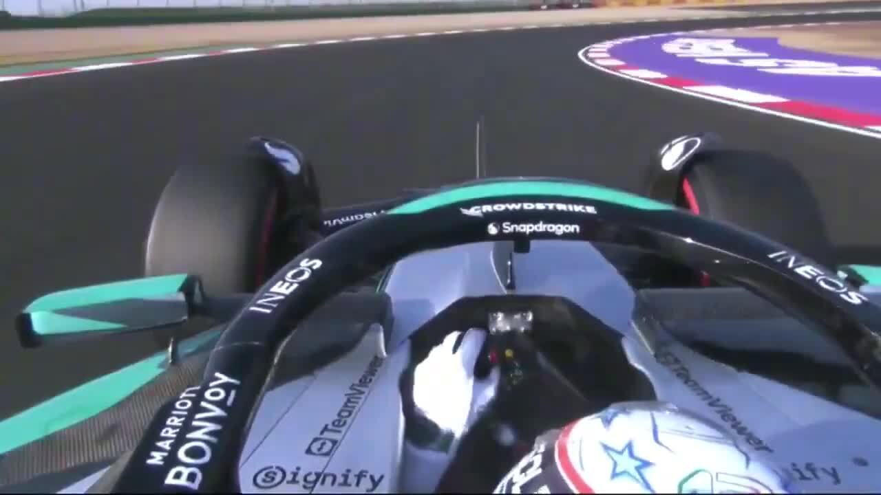 Mercedes' embarrassing Lewis Hamilton blunder