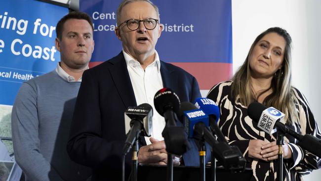 Anthony Albanese, with Dobell MP Emma McBride, right, and Robertson MP Gordon Reid, at Gosford Hospital on Sunday. Picture: Monique Harmer/NewsWire