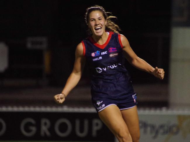 Hannah Dunn while playing for Norwood in the SANFLW. Picture: John Emery