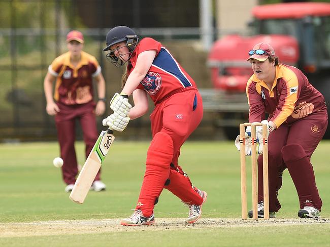 Elly Donald batting for Melbourne in Women's Premier Cricket. Picture: David Smith