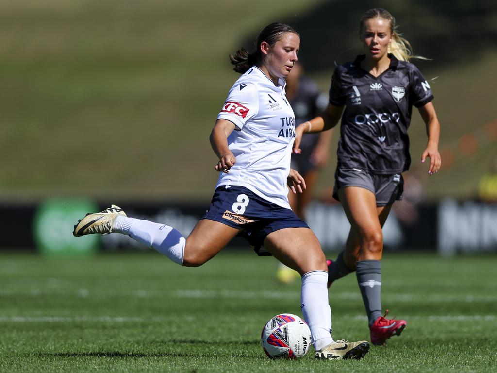 Melbourne Victory midfielder Alana Murphy will replace the injured Clare Wheeler in the Matildas squad. Picture: Hagen Hopkins/Getty Images