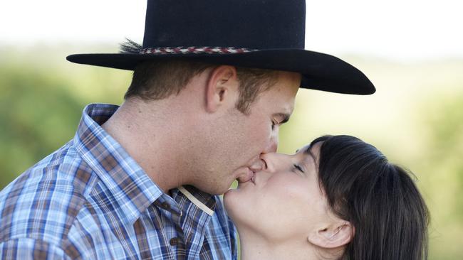 Nathan McClymont and Amanda Ecker on Farmer Wants a Wife