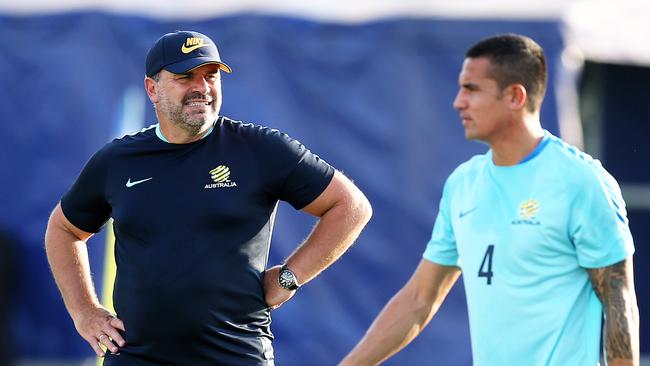 The result clears a path to the World Cup for Ange Postecoglou (L) and the Socceroos.