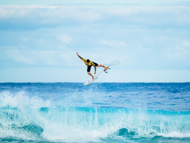 Gabriel Medina of Brazil won Heat 2 of Round 4 at the Billabong Pipe Masters at Pipeline, Oahu, Hawaii.