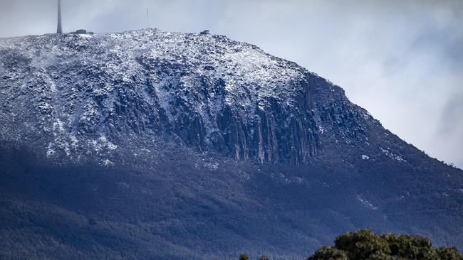 kunanyi/Mt Wellington may have a light dusting of snow on Easter Sunday. Picture Eddie Safarik