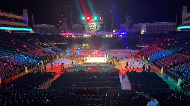 The 02 Arena minutes before his scheduled fight. Photo: The Sun.