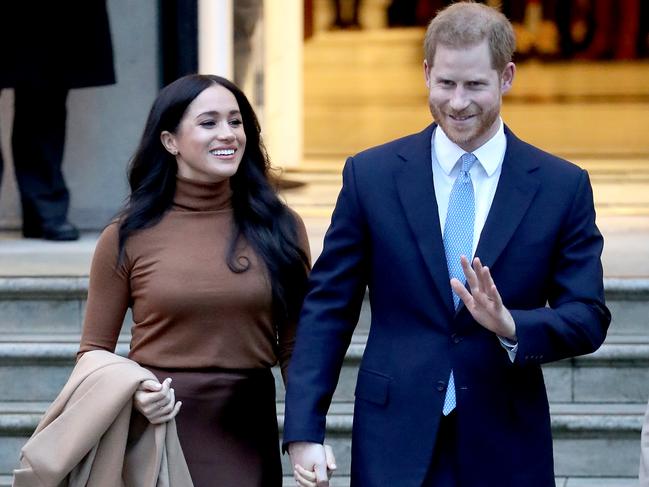 LONDON, ENGLAND - JANUARY 07: Prince Harry, Duke of Sussex and Meghan, Duchess of Sussex depart Canada House on January 07, 2020 in London, England. (Photo by Chris Jackson/Getty Images)