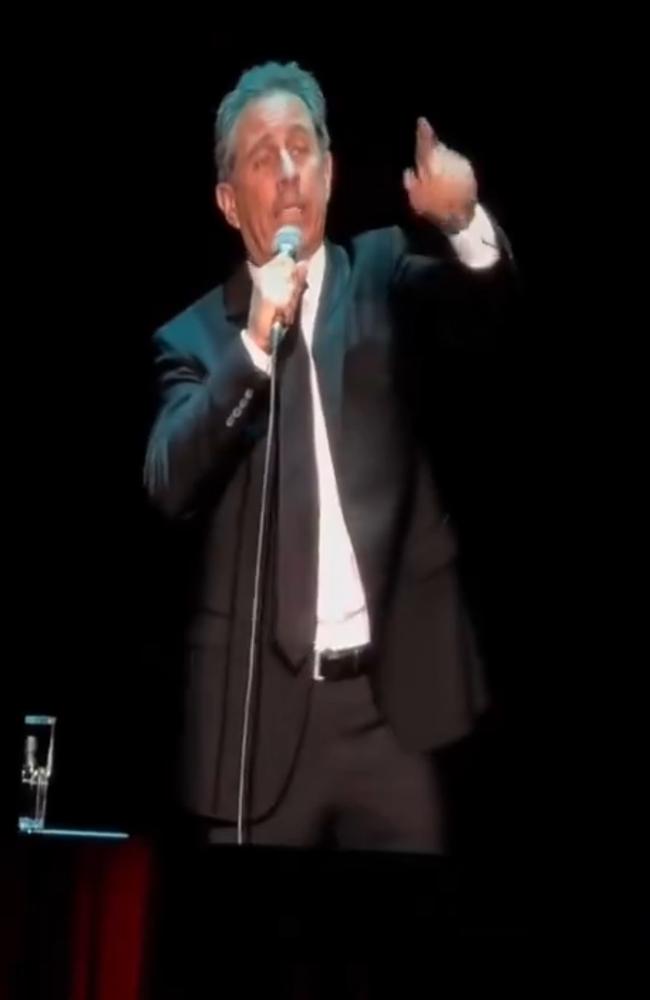 Jerry Seinfeld on stage in Melbourne. Picture: @Orenf318/X