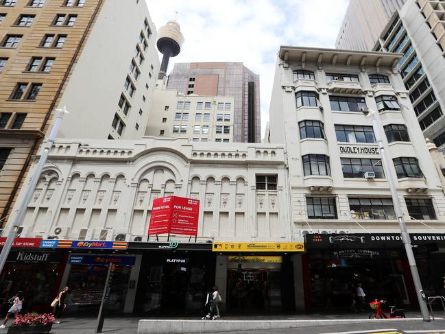 The former Globe theatre at 458-466 George St (left) and Dudley House (right ) at 468-472 George St. Picture: Tim Hunter.