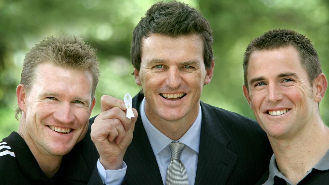 Flashback – Nathan Buckley, Brendon Gale (AFLPA's CEO) and Joel Bowden promoting White Ribbon Day in 2005.