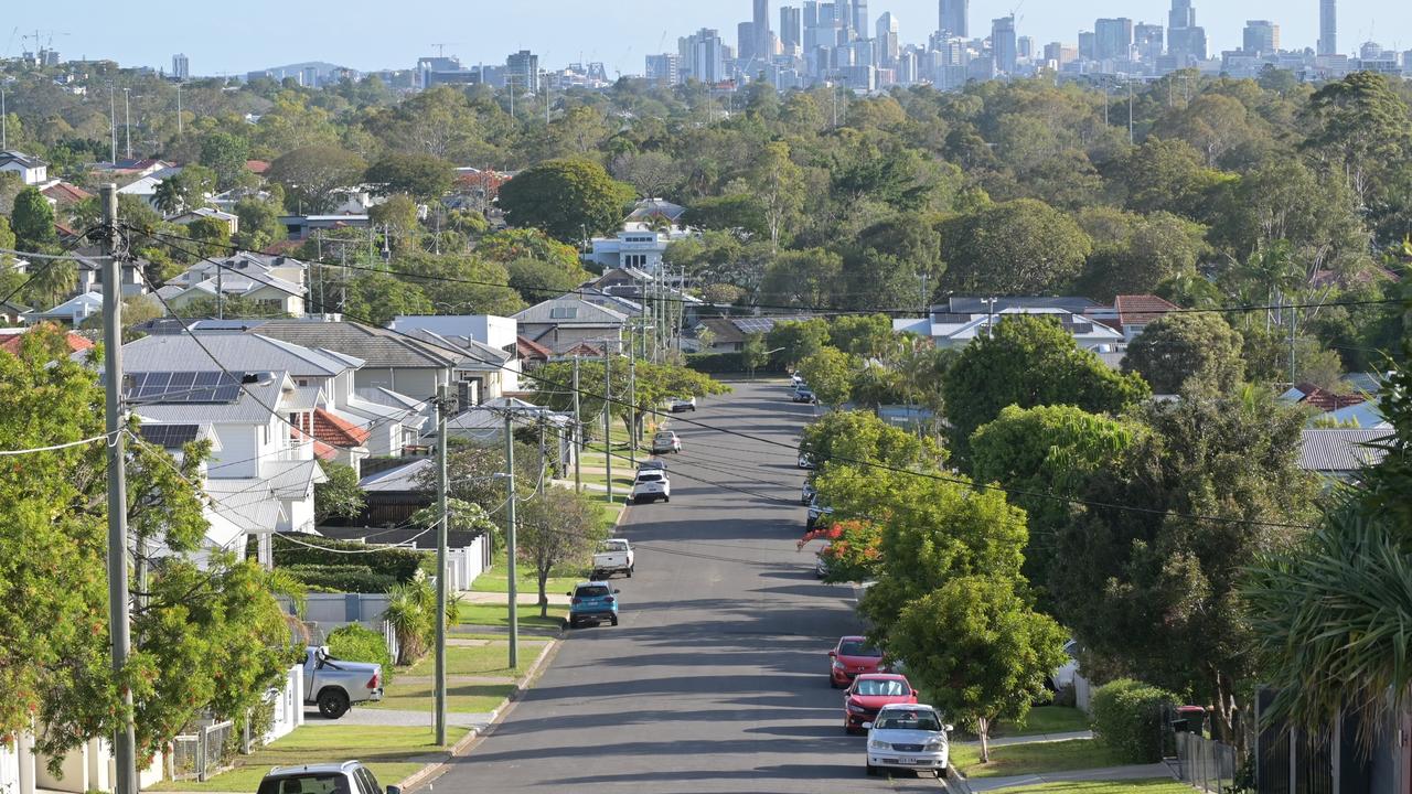 Brisbane’s average weekly income for an individual is about $200 less than what’s required to afford to rent a unit on your own.