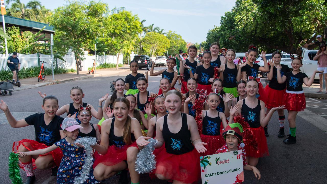 A Very Darwin Christmas Pageant takes to Darwin CBD | NT News